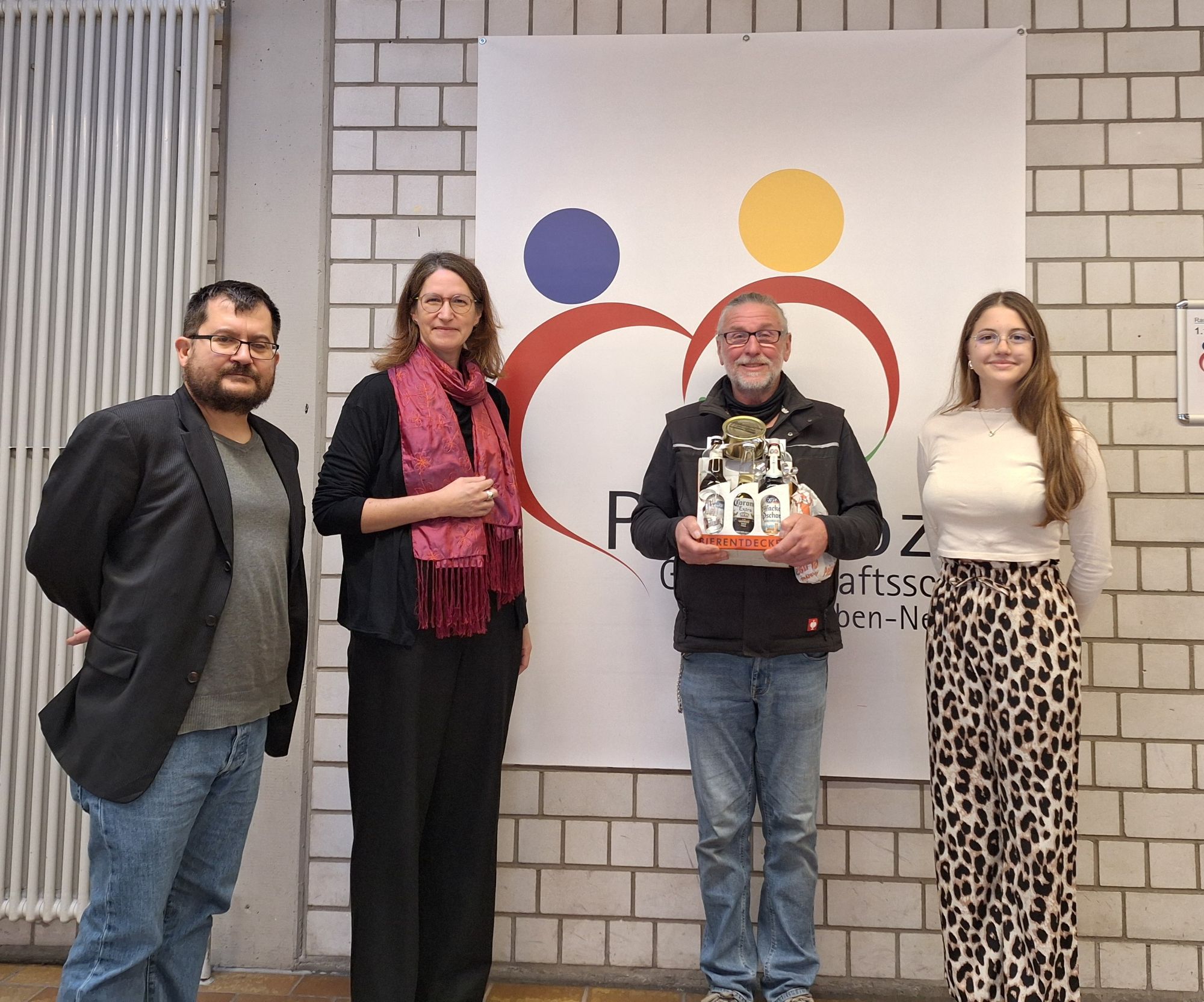 Pestalozzi-GMS Graben-Neudorf verabschiedet Hausmeister  – Vorschau der Nachricht